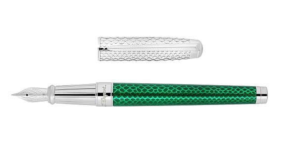 S.T. Dupont Line D Eternity Snake Skin Green Large Fountain pen